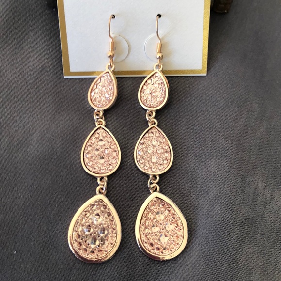 Adrienne Vittadini Jewelry - NWT Gold w/pink druzy stone earrings